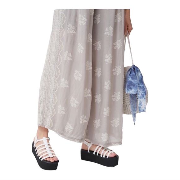 Urban Outfitters Braided Platform Sandal - Picture 2 of 8